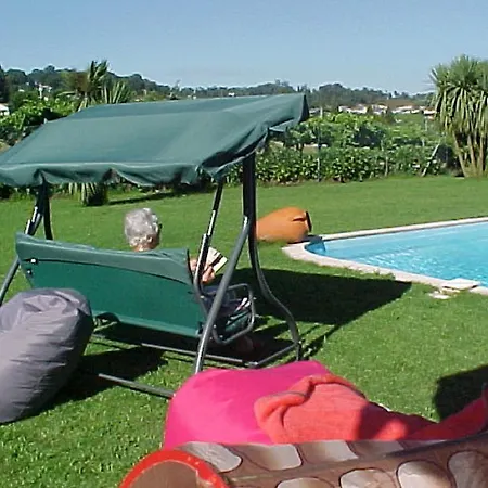 Stone Farm Hostel *