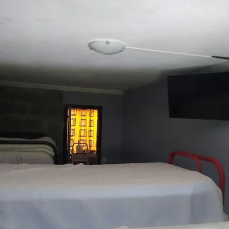 Hostel Stone Farm *