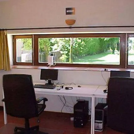 Stone Farm Vandrarhem *