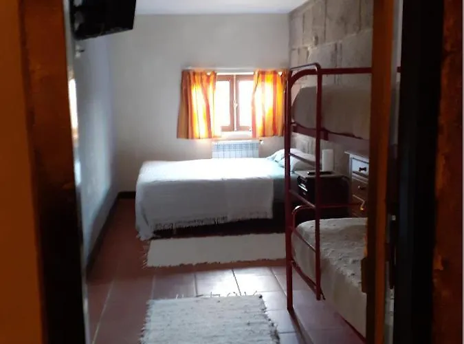 Stone Farm Hostel Felgueiras