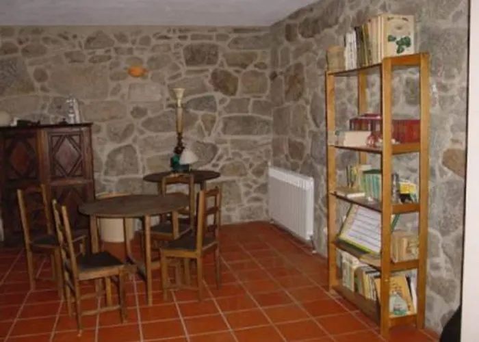 Hostel Stone Farm Felgueiras